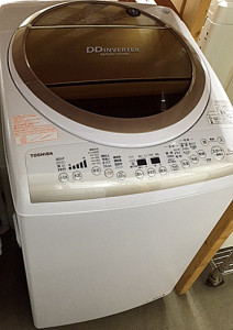 TOSHIBA　洗濯機　8.0K　AW-8VE2MG