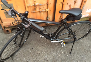 GIANT クロスバイク ESCAPE RX