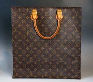 ヴィトン サックプラ